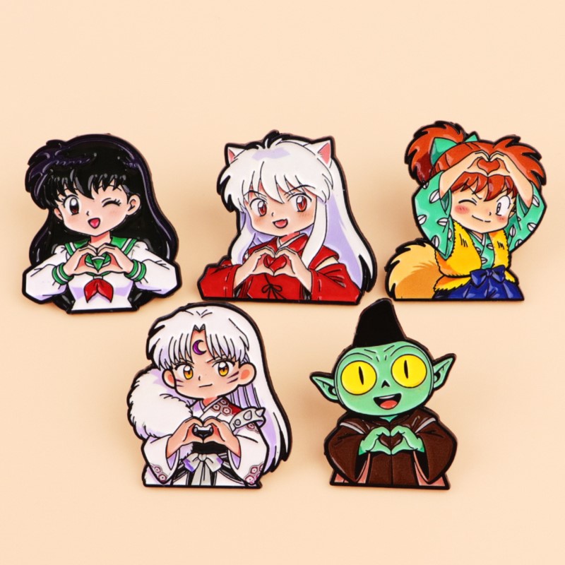 Embroidery Reddit - Pin Enamel Bentuk Hati Karakter Fantasi