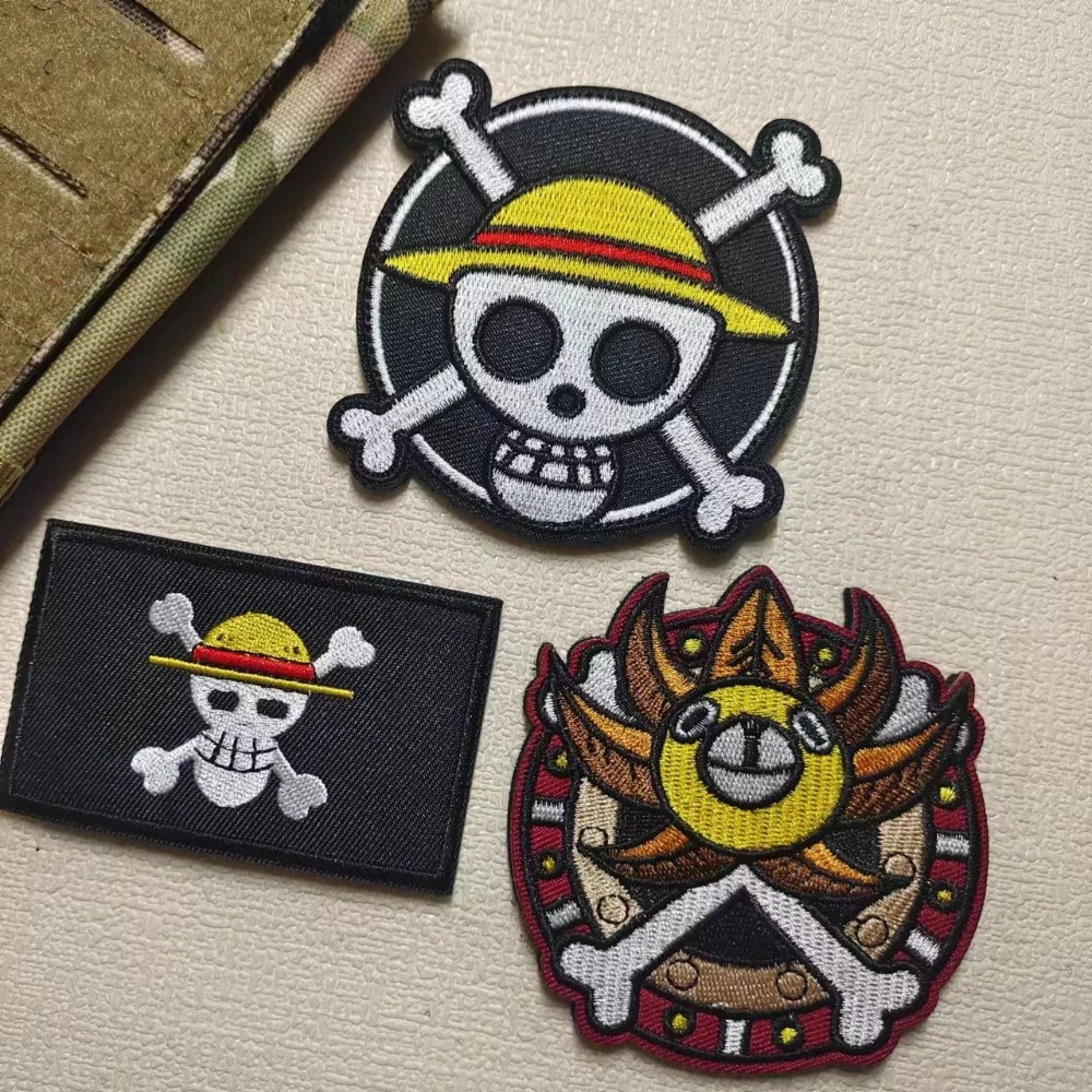 Patch bordir Velcro One Piece  - Embroidery Patches ulasan dan harga