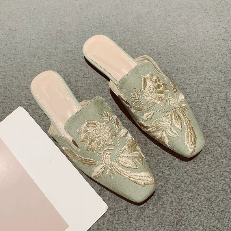 Sepatu Wanita Baru 2026 Sandal - Embroidery Design Free ulasan dan harga