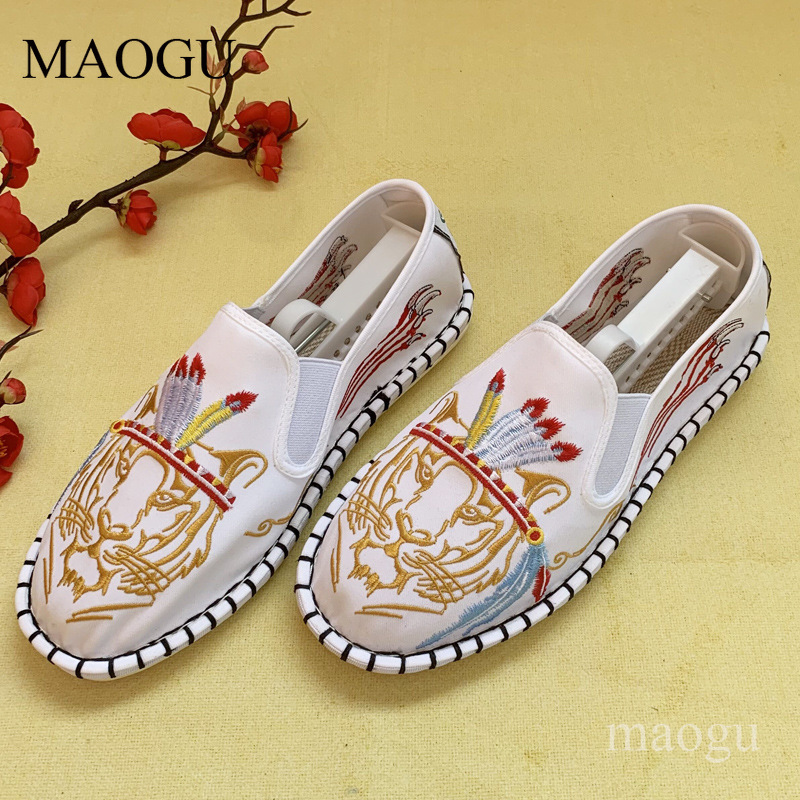 Sepatu Slip-On Bordir Gaya Cin - Embroidery Stitches ulasan dan harga